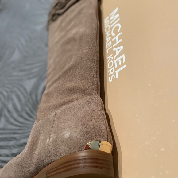 Michael Kors Rhea Flat Boots NWOT - Picture 8 of 11